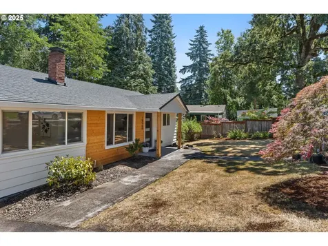 18560 Lower Midhill Drive West Linn OR 97068