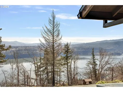 262 Hood Road Underwood WA 98651