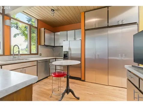 3235 Fillmore Street Eugene OR 97405