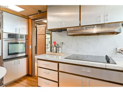 3235 Fillmore Street Eugene OR 97405