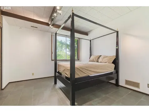 3235 Fillmore Street Eugene OR 97405