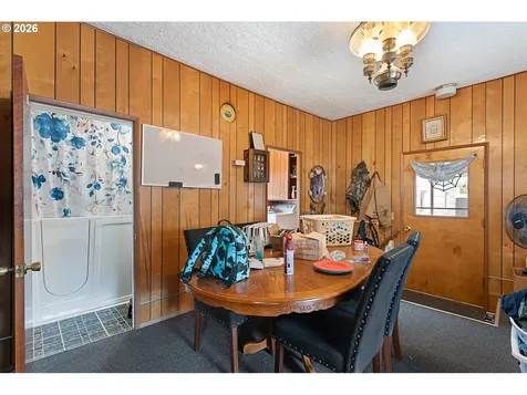 2125 8th Street Baker City OR 97814