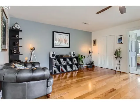 21871 NE Heartwood Circle Fairview OR 97024