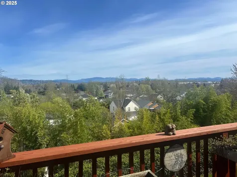 21871 NE Heartwood Circle Fairview OR 97024