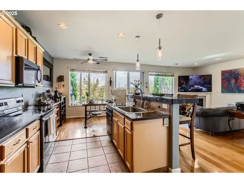 21871 NE Heartwood Circle Fairview OR 97024