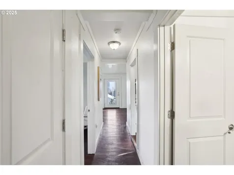 1838 SW Mill Street Terrace Portland OR 97201