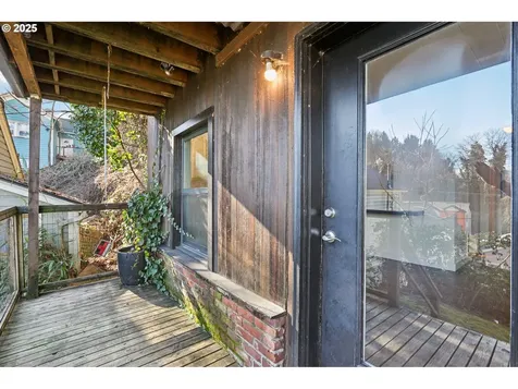 1838 SW Mill Street Terrace Portland OR 97201
