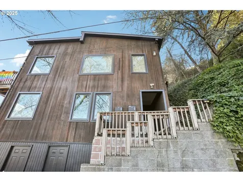 1838 SW Mill Street Terrace Portland OR 97201