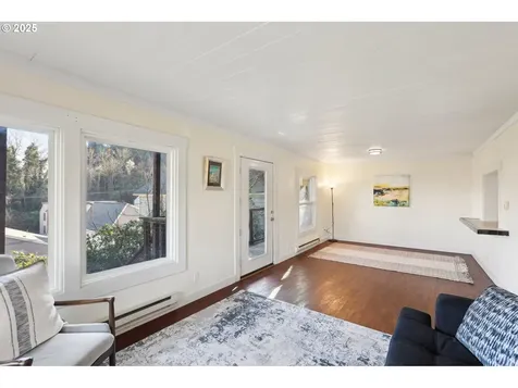 1838 SW Mill Street Terrace Portland OR 97201