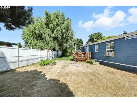 22053 Floral Avenue NE Aurora OR 97002