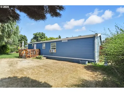 22053 Floral Avenue NE Aurora OR 97002