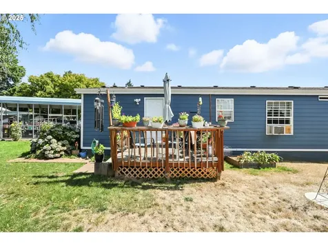 22053 Floral Avenue NE Aurora OR 97002