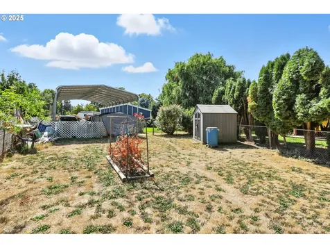 22053 Floral Avenue NE Aurora OR 97002