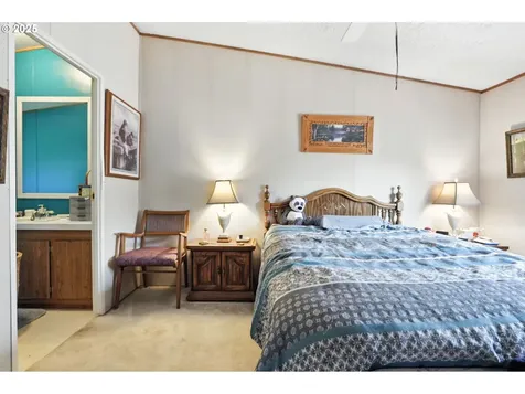 22053 Floral Avenue NE Aurora OR 97002