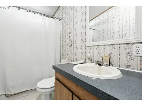 22053 Floral Avenue NE Aurora OR 97002