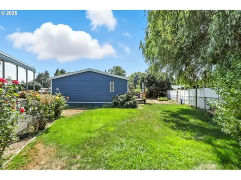 22053 Floral Avenue NE Aurora OR 97002