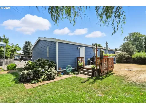 22053 Floral Avenue NE Aurora OR 97002