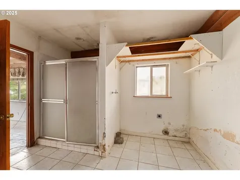 3248 NE Johnson Street Roseburg OR 97470