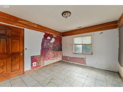 3248 NE Johnson Street Roseburg OR 97470