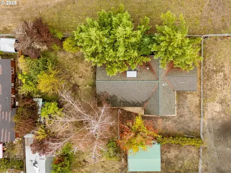 3248 NE Johnson Street Roseburg OR 97470