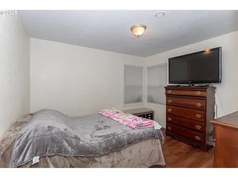 166 Iowa Street Eugene OR 97402