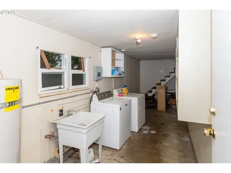 166 Iowa Street Eugene OR 97402