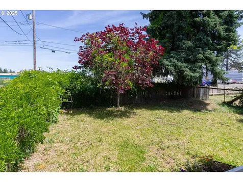 166 Iowa Street Eugene OR 97402