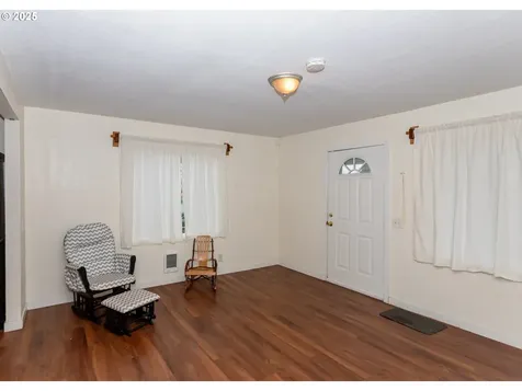 166 Iowa Street Eugene OR 97402