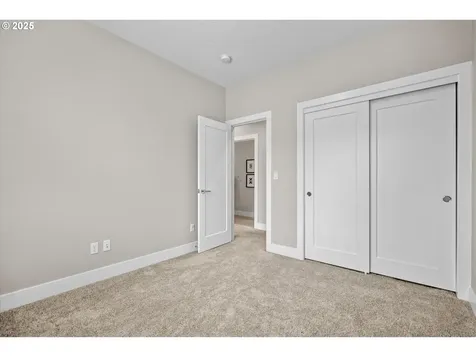 9014 SW Steens Lane Portland OR 97225