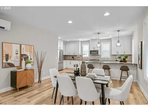 9014 SW Steens Lane Portland OR 97225