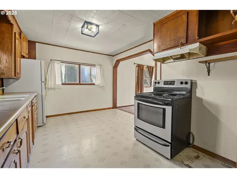 30475 Salmon River Highway Grand Ronde OR 97347