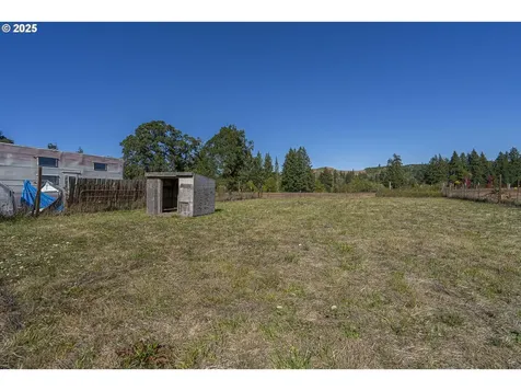 30475 Salmon River Highway Grand Ronde OR 97347