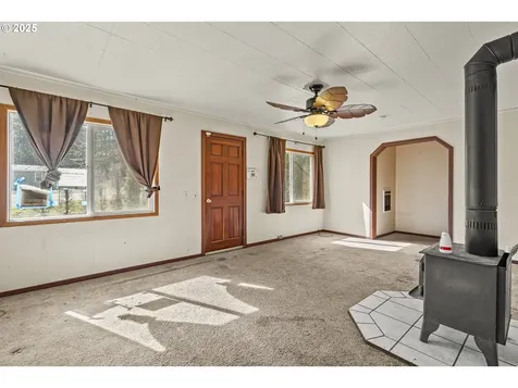30475 Salmon River Highway Grand Ronde OR 97347