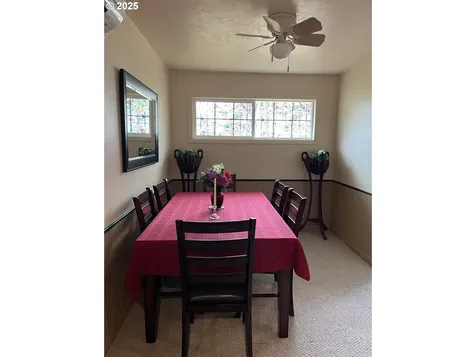 241 N 20th Street Reedsport OR 97467