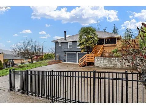 465 S 72nd Street Springfield OR 97478