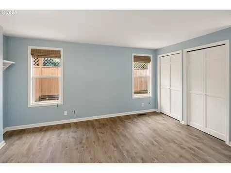 465 S 72nd Street Springfield OR 97478