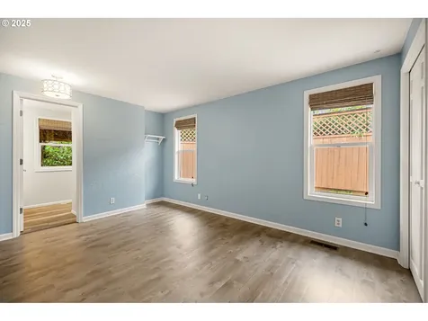 465 S 72nd Street Springfield OR 97478