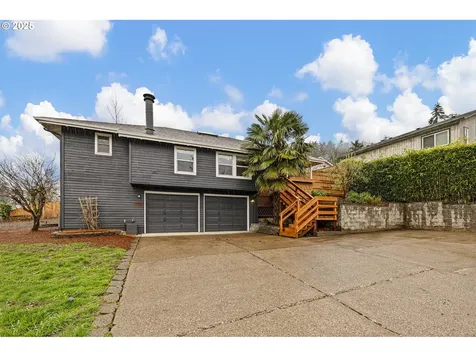 465 S 72nd Street Springfield OR 97478