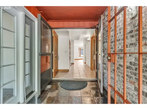 12713 SE Park Street Vancouver WA 98683