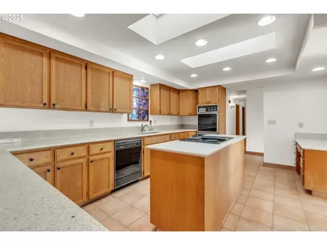 12713 SE Park Street Vancouver WA 98683