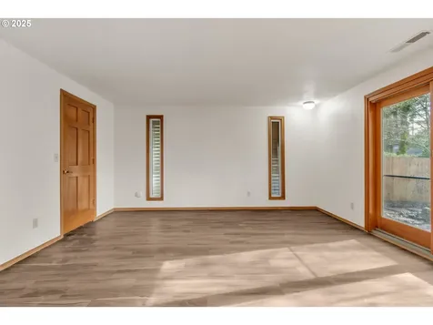 12713 SE Park Street Vancouver WA 98683