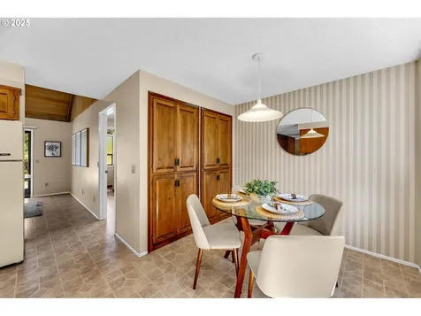 19332 NE 132nd Street Brush Prairie WA 98606