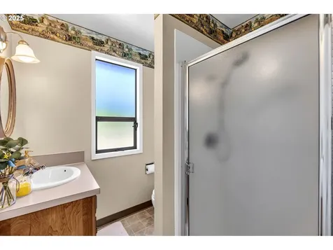 19332 NE 132nd Street Brush Prairie WA 98606