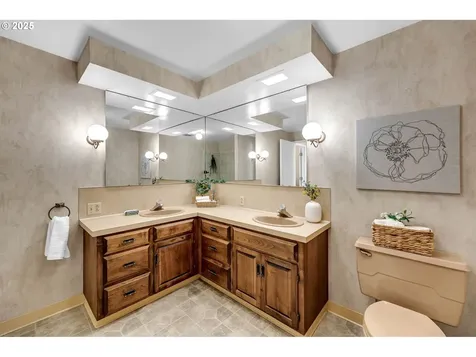 19332 NE 132nd Street Brush Prairie WA 98606