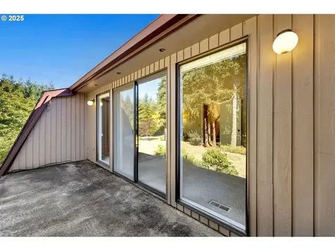 19332 NE 132nd Street Brush Prairie WA 98606