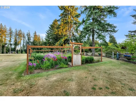 19332 NE 132nd Street Brush Prairie WA 98606