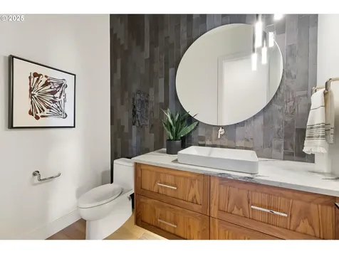 14410 Uplands Drive Lake Oswego OR 97034