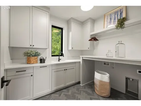 14410 Uplands Drive Lake Oswego OR 97034