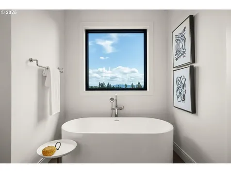 14410 Uplands Drive Lake Oswego OR 97034