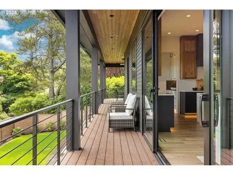 14410 Uplands Drive Lake Oswego OR 97034